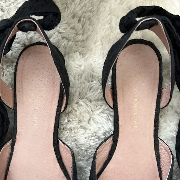 Anthropologie eyelet flats - Picture 3 of 5